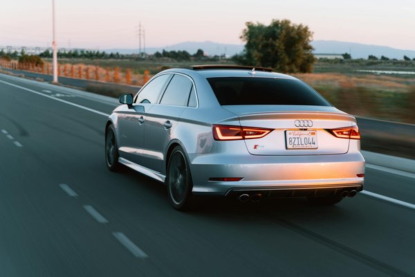 Transformer sa moto en sidecar : le DIY